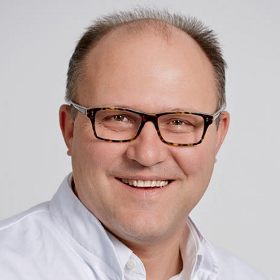 Dr Urs Breitenstein
